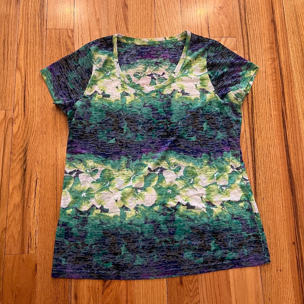 WILLOW BAY Hawaiian Aloha Tropical Floral Pattern T-shirt top shirt purple XL